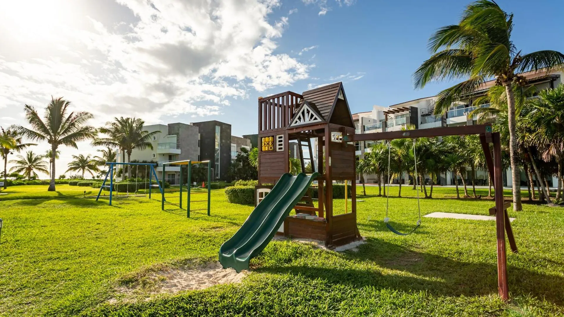 Casa Pescadores 102 Norte Condo Playa del Carmen